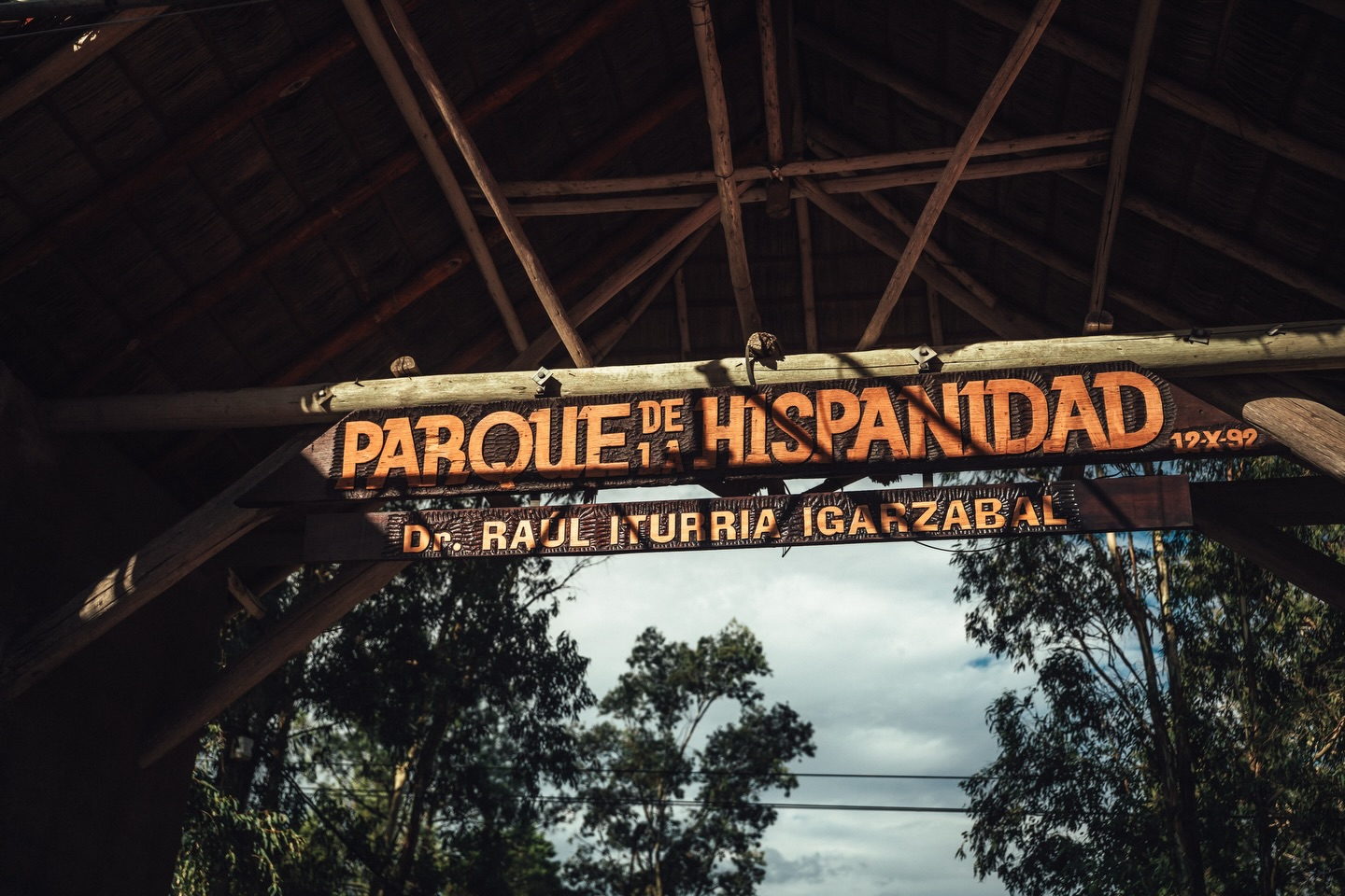 El Parque de la Hispanidad rinde tributo a su impulsor: ahora se llama “Dr. Raúl Iturria Igarzábal”