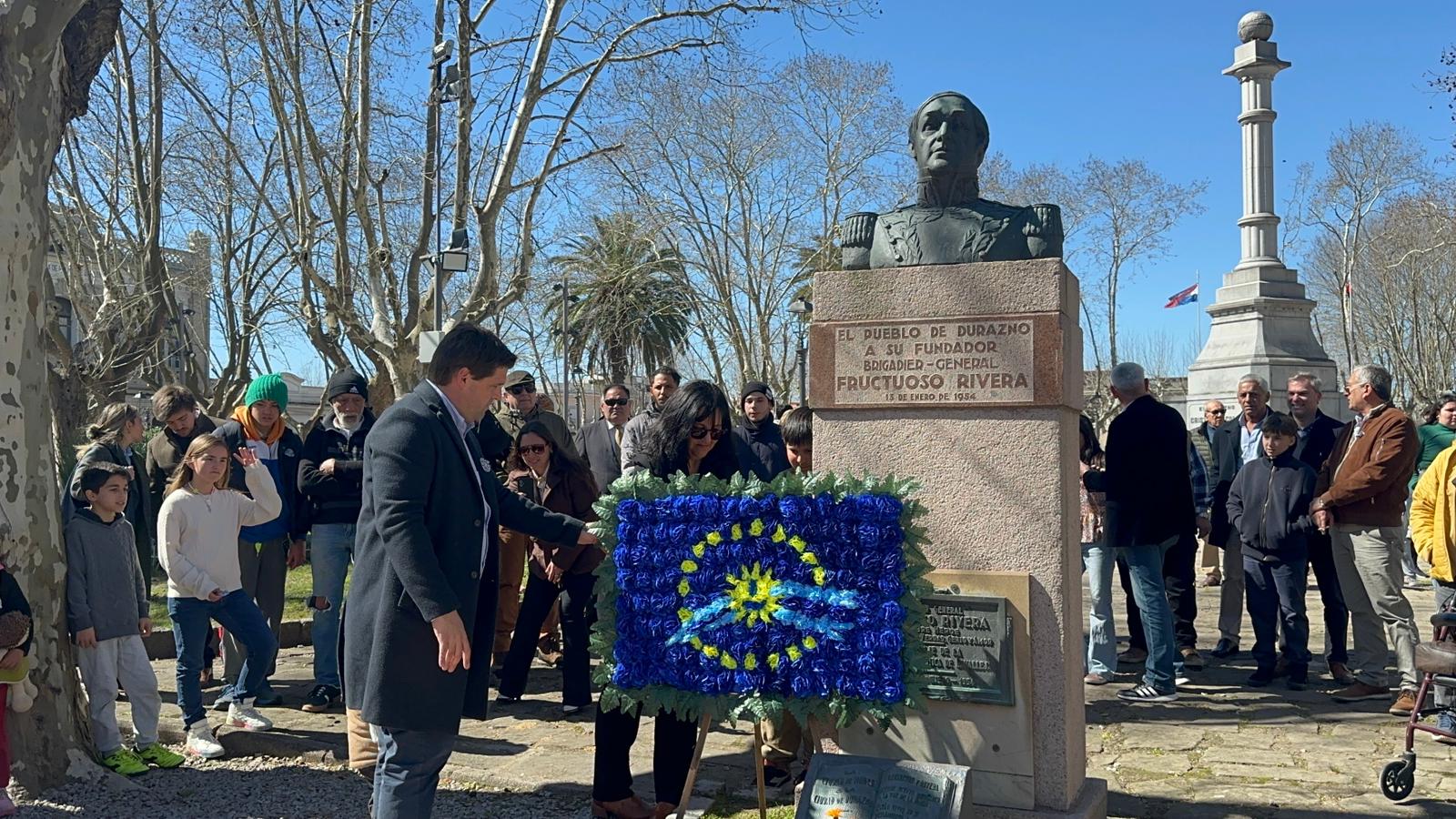 Multitudinaria celebración del Bicentenario en Durazno