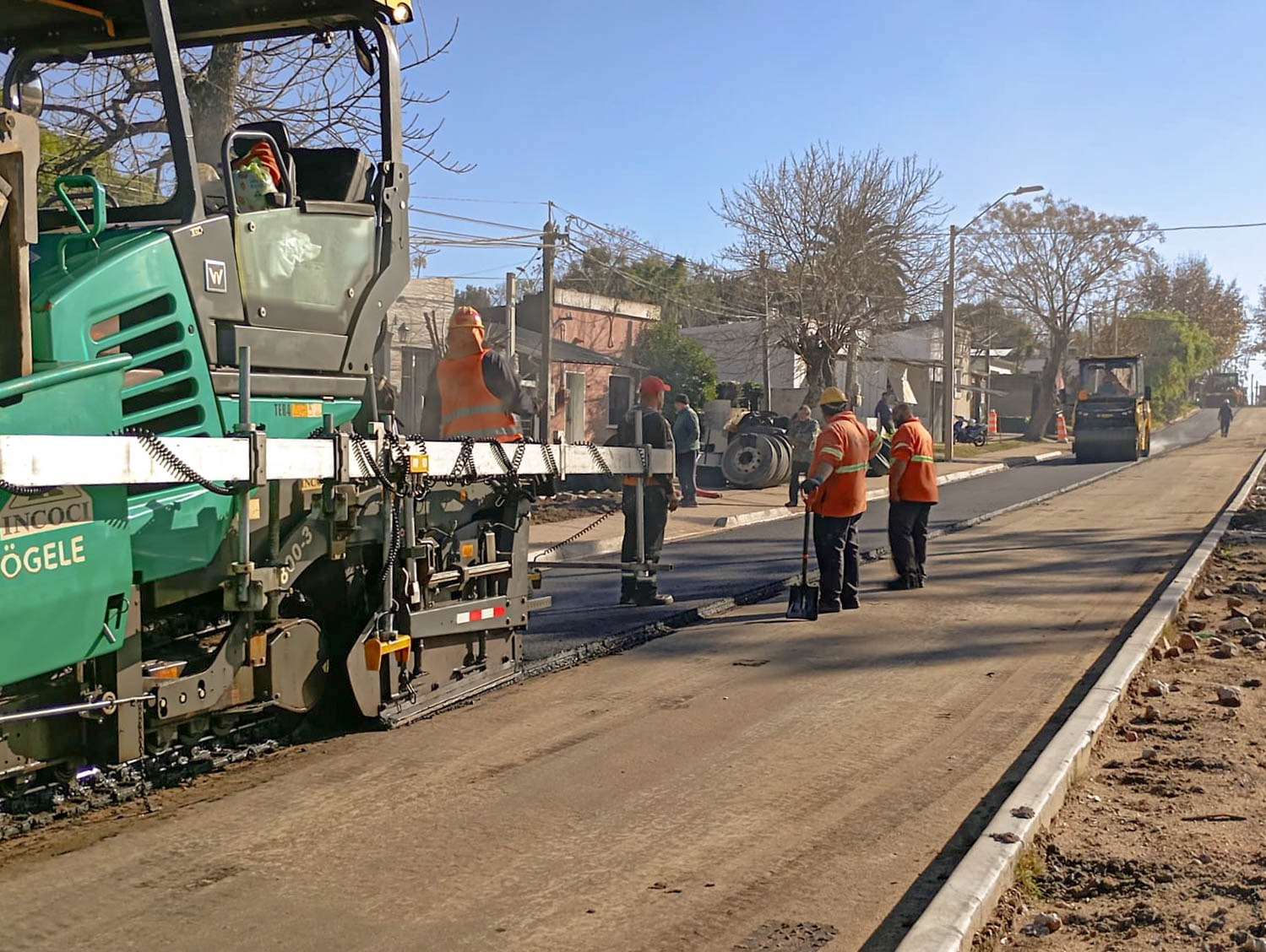 Comenzaron las obras de asfaltado en Av. Gutiérrez Ruiz