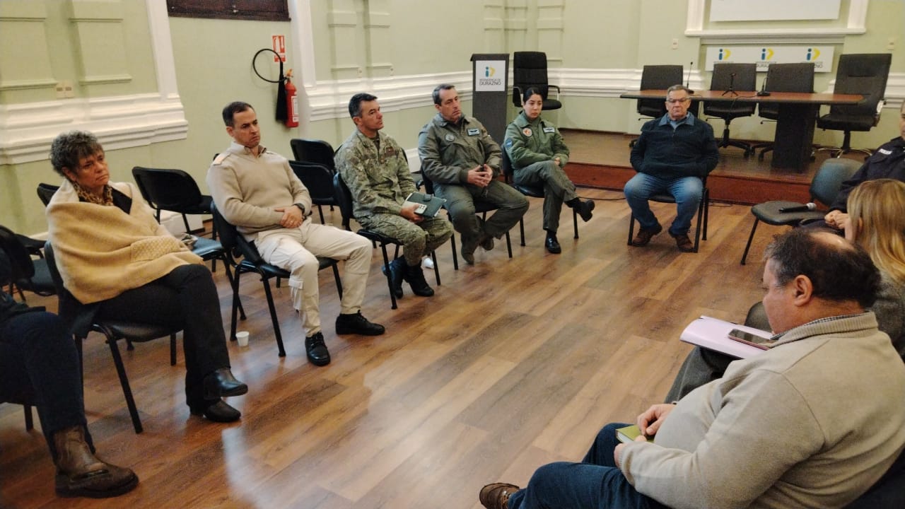 CDE analiza y refuerza acciones ante ola de frío polar en Durazno