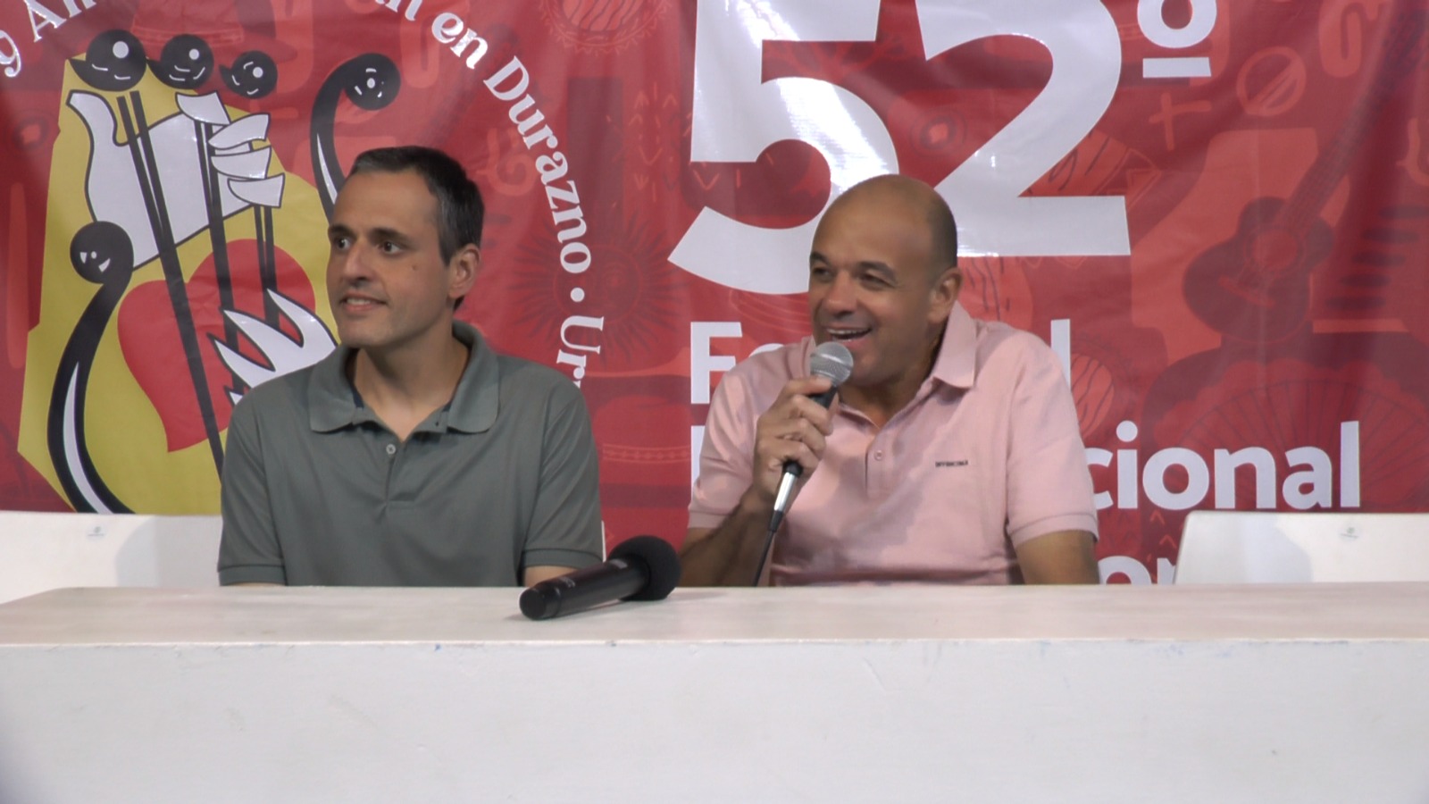 Jorge González y Banda Pueblo brillaron ante un gran marco de público