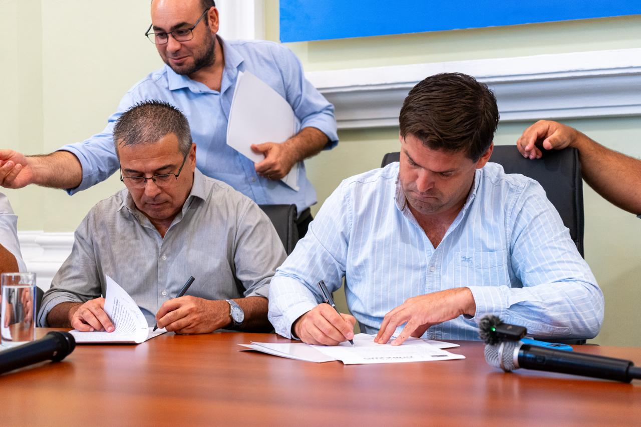 El Gobierno de Durazno firmó contrato para la construcción y operación del nuevo Relleno Sanitario