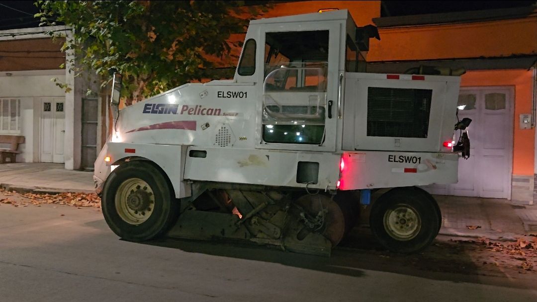 Hoy barredora en funcionamiento por calles Herrera y Lavalleja