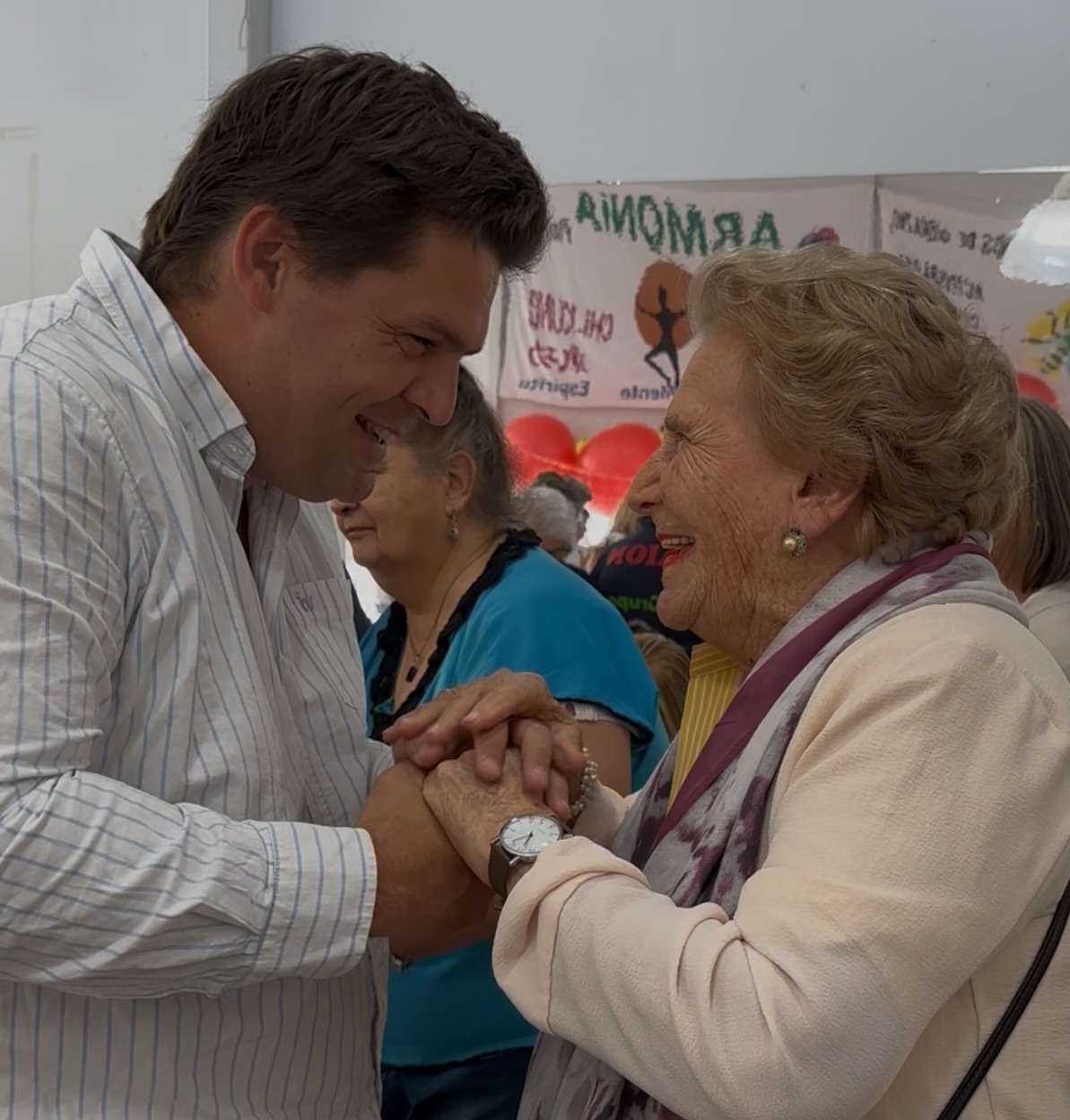 Helena Caorsi Frick presentó su libro en Plaza de Deportes Nº 1