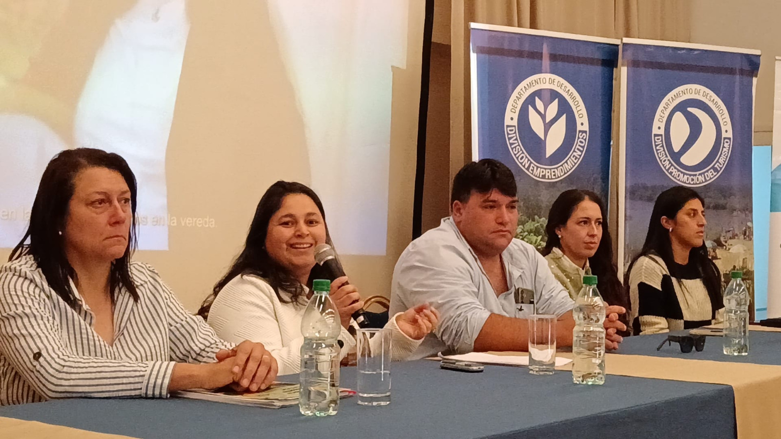 Comenzó la 4ª Feria de Economía Circular este jueves en Plaza Independencia y Sala Lavalleja