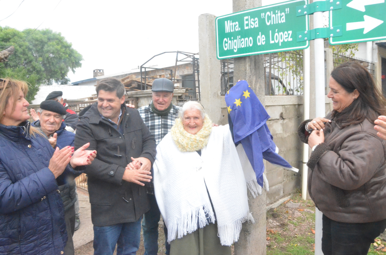 Emoción y reconocimiento en el homenaje en vida a la Mtra. Elsa “Chita” Ghigliano de López