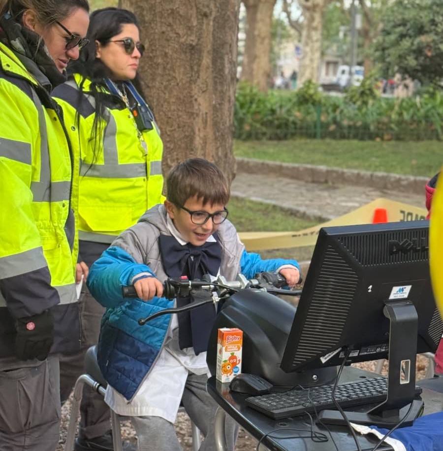 Mayo Amarillo impulsa jornadas de información y concientización sobre seguridad vial en Durazno