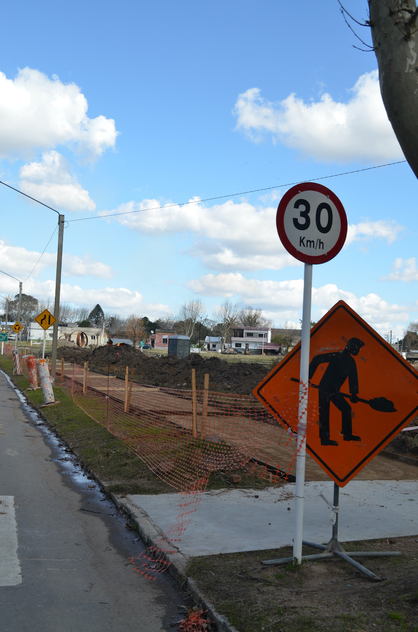 Obra en Av Aldama y Churchill Prensa IDD 2