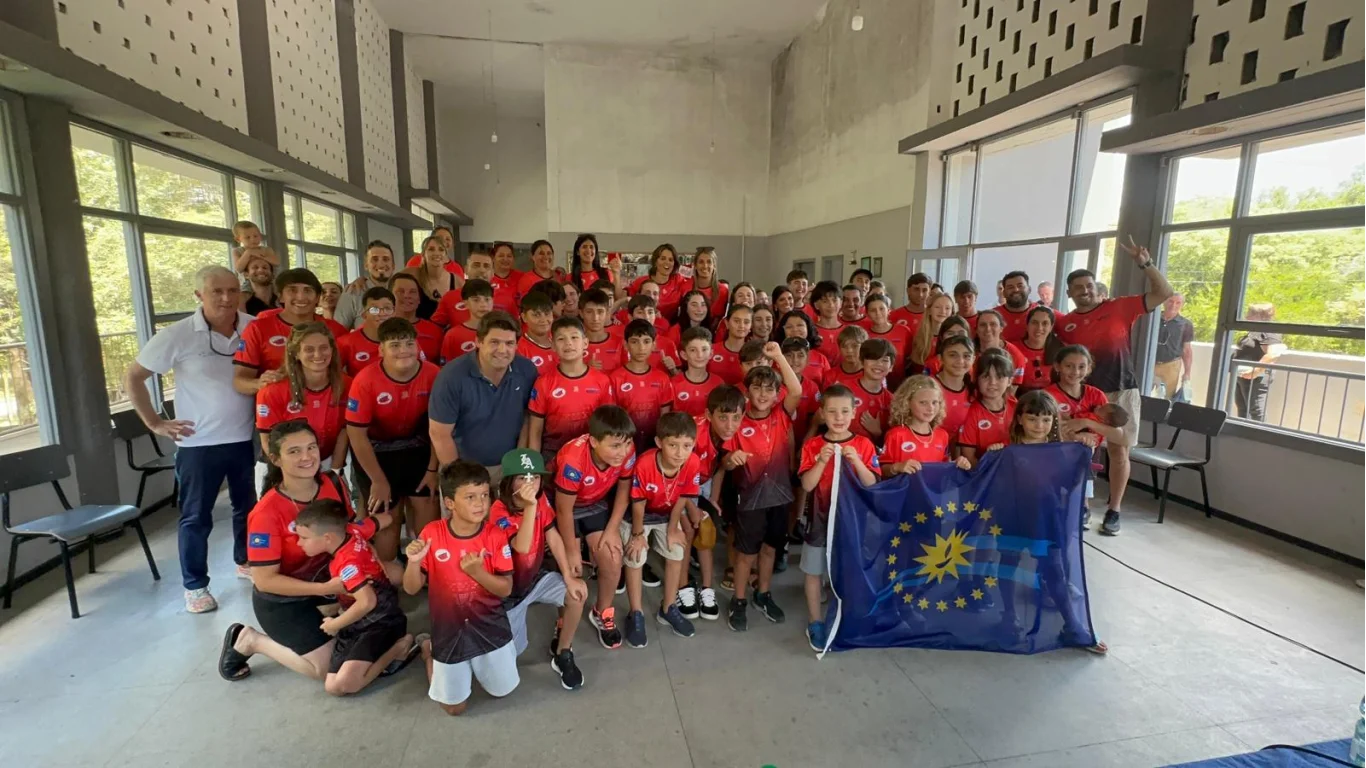 Delegación de Durazno competirá en el 42º Triatlón Internacional de La Paz