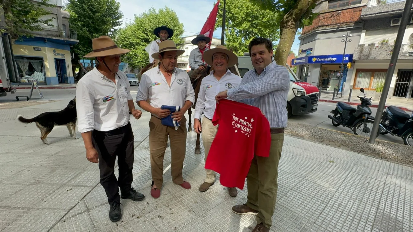 La Travesía Solidaria de los Chasques Tele-Tón llegó a Durazno y moviliza tradición y apoyo infantil