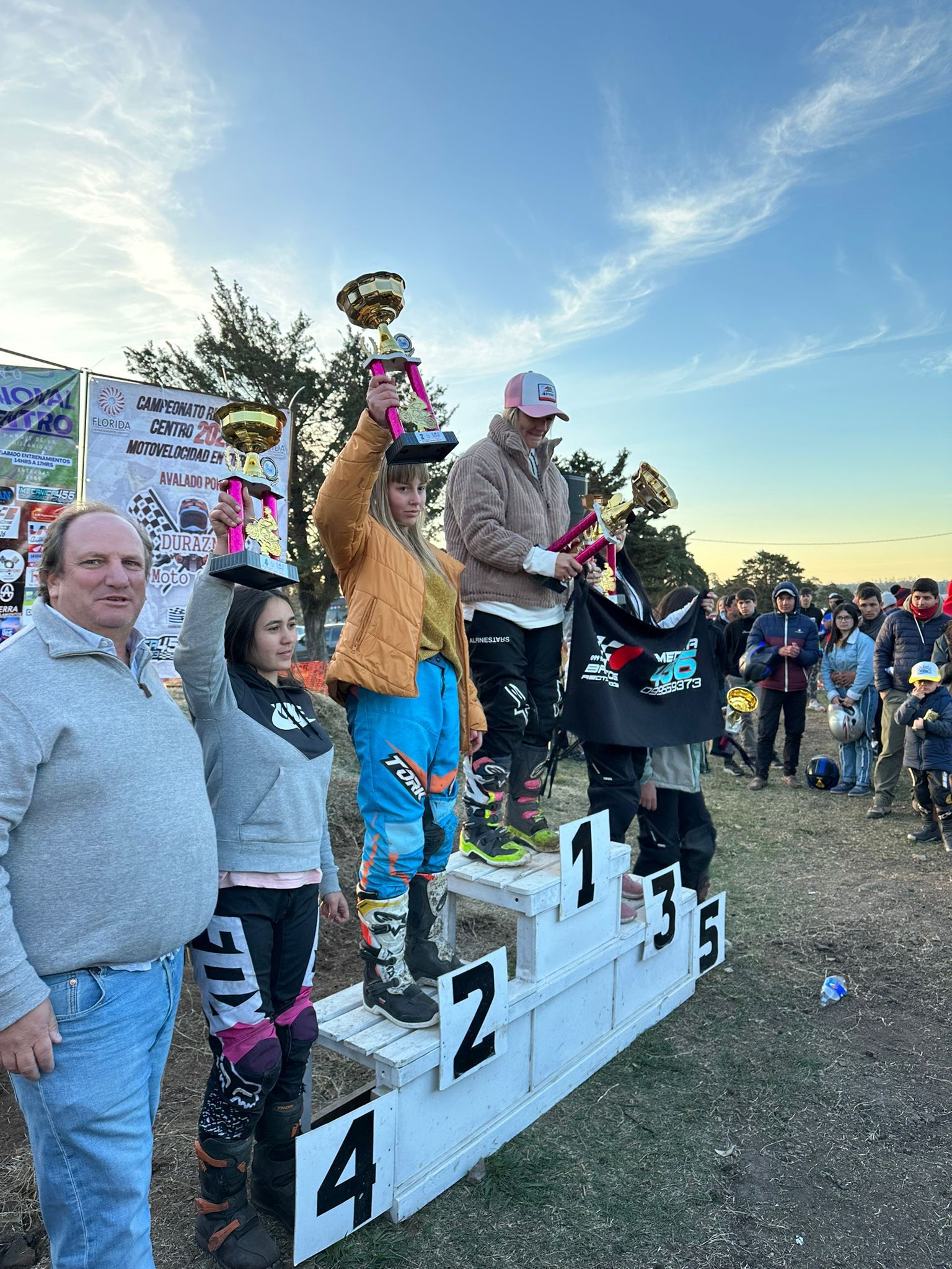 entrega de trofeos velocidad en tierra