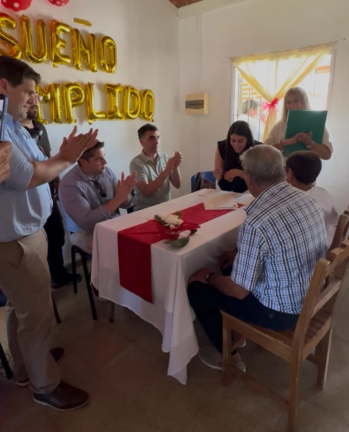 22 familias de Aguas Buenas obtienen título de propiedad de sus viviendas del Plan Mevir