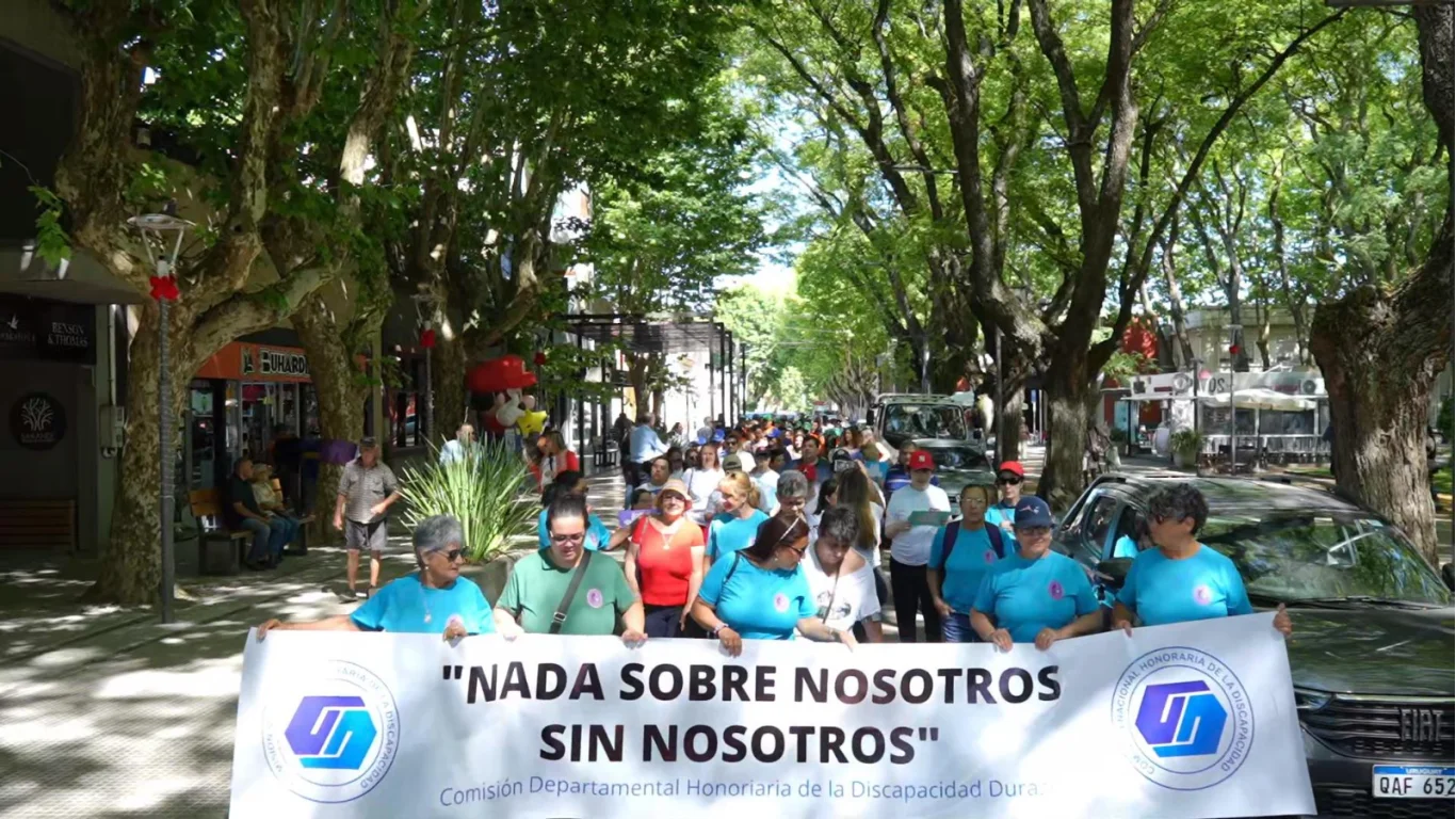 Durazno lanza Pase Libre e impulsa la 10ª Caminata por el Día Internacional de la Discapacidad