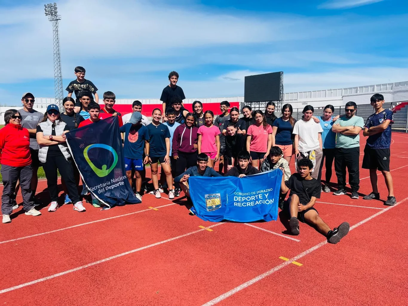 1er Campus Departamental reunió a atletas y docentes de todo Durazno