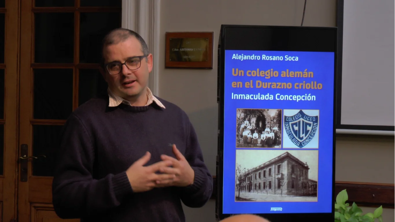 Alejandro Rosano presentó “Un Colegio Alemán en el Durazno Criollo”, una historia de 125 años del Inmaculada Concepción