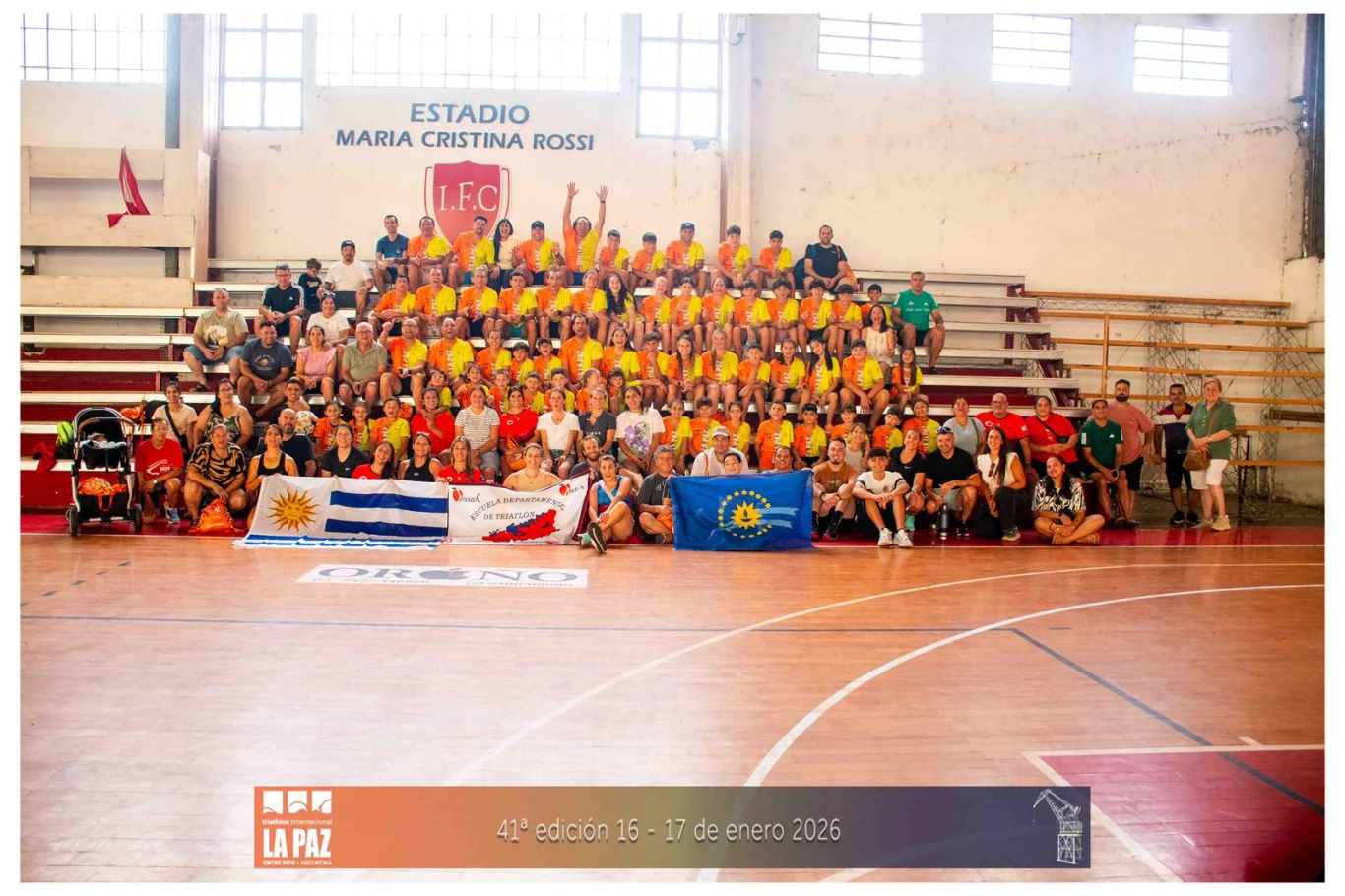 La ‘marea roja’ duraznense arrasa en La Paz con un centenar de competidores